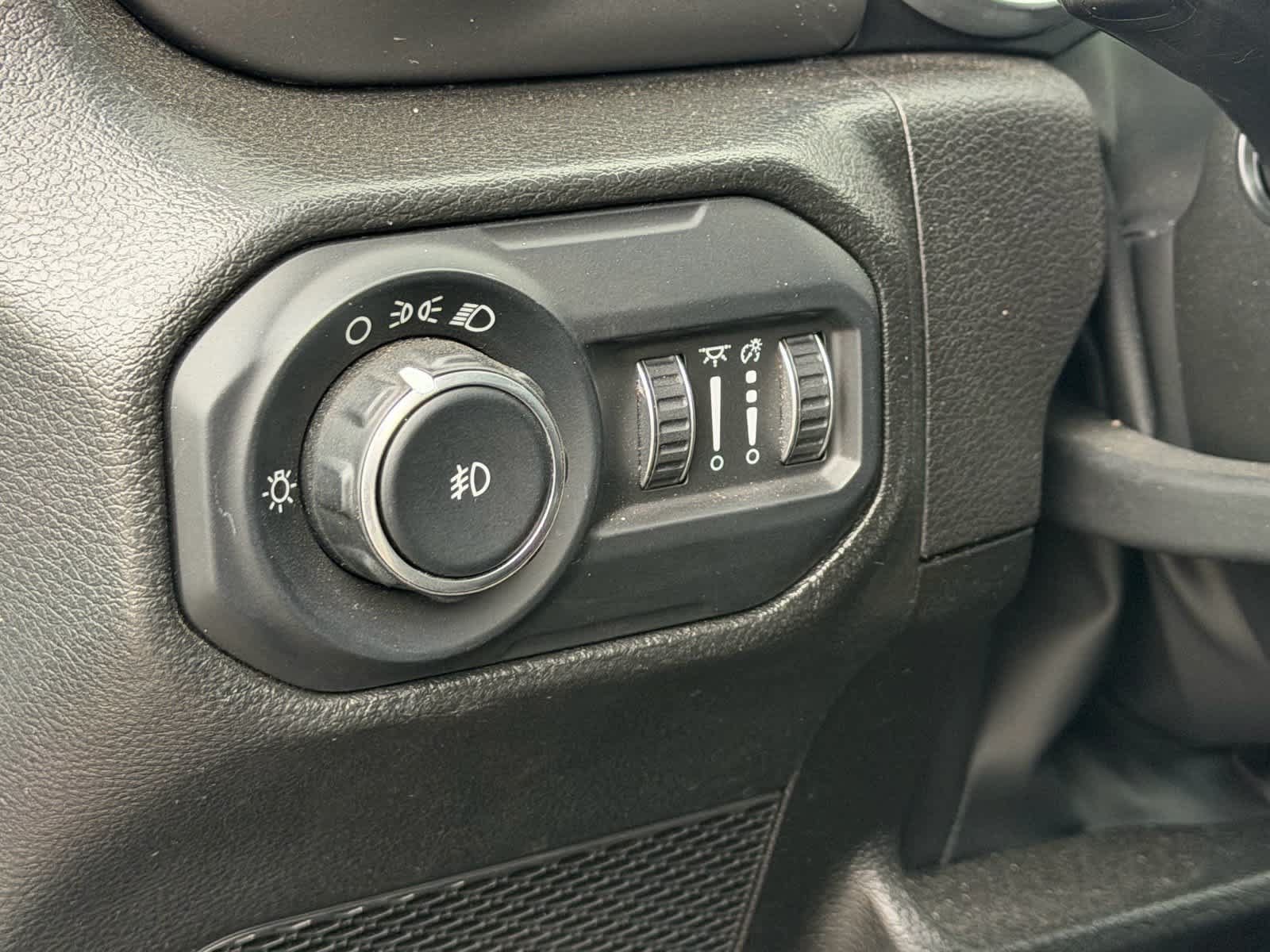 Used 2022 Jeep Wrangler Unlimited Sport AWD/4WD image 21