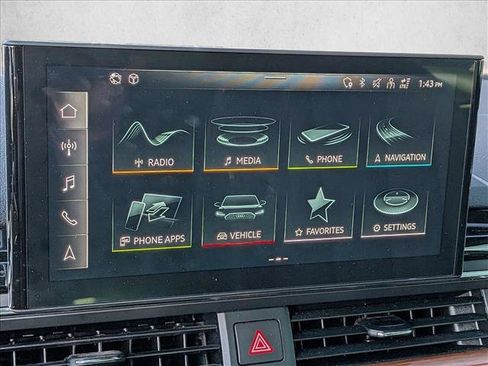 Used 2023 Audi A4 2.0T Premium w/ Convenience Package image 10