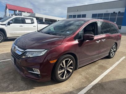 Used 2018 Honda Odyssey Elite