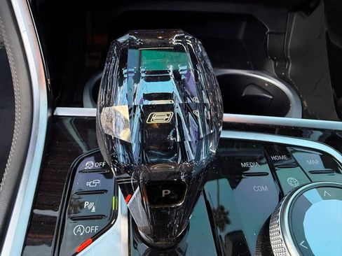 Used 2024 BMW 840i Gran Coupe w/ M Sport Professional Package image 25