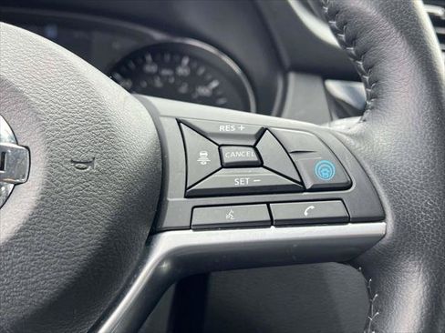 Used 2022 Nissan Rogue Sport SL AWD/4WD image 26