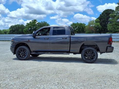 New 2026 RAM 2500 Tradesman AWD/4WD image 18