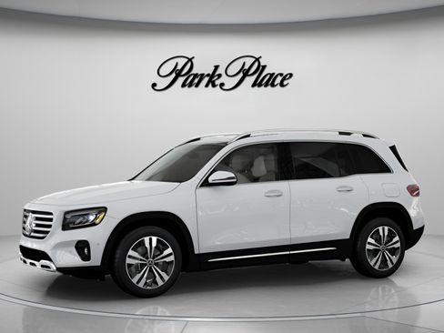 Certified 2026 Mercedes-Benz GLB 250 image 3