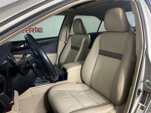 Used 2013 Toyota Camry XLE w/ Leather Pkg image 14