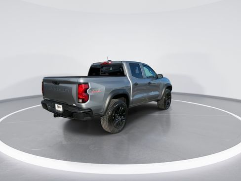 Used 2025 Chevrolet Colorado Trail Boss image 8