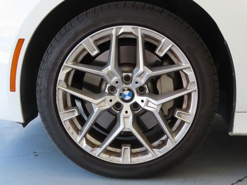 Used 2025 BMW 330i xDrive 330i xDrive image 29