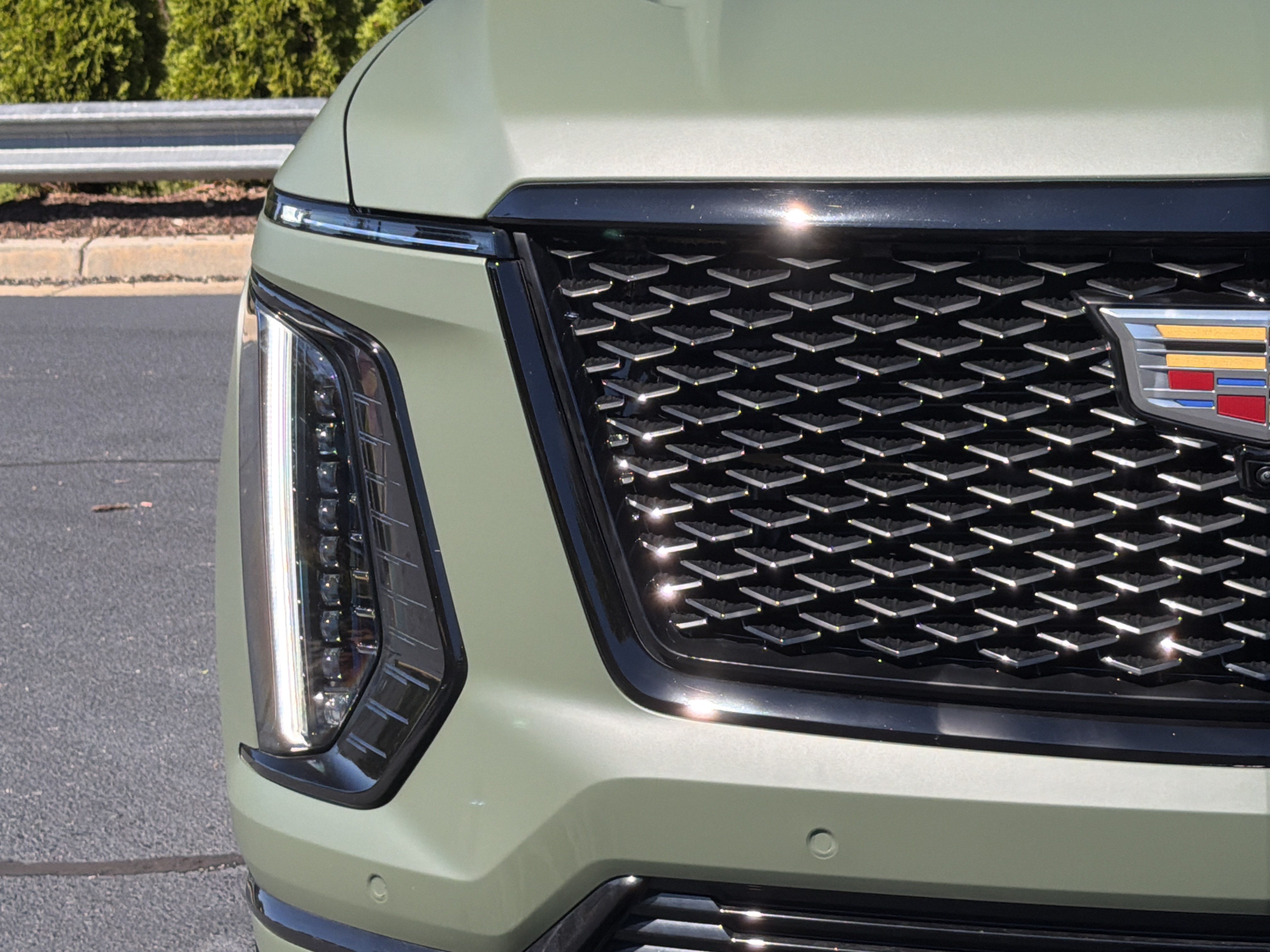 Used 2026 Cadillac Escalade Platinum Sport AWD/4WD image 19