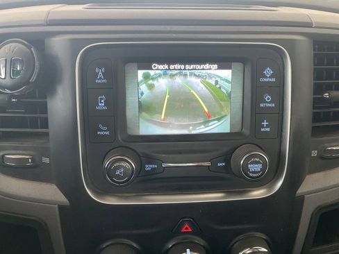 Used 2015 RAM 2500 Tradesman w/ Chrome Appearance Group AWD/4WD image 21
