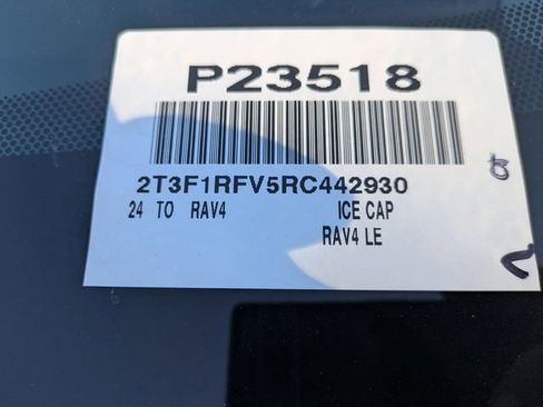 Used 2024 Toyota RAV4 LE image 34