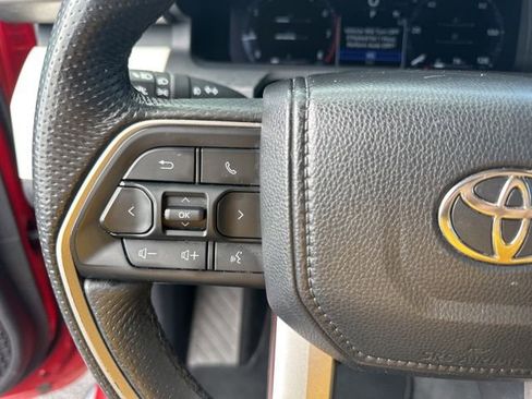 Used 2024 Toyota Tacoma TRD Off-Road image 15