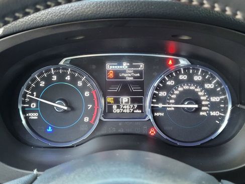 Used 2018 Subaru Forester 2.5i Touring w/ Popular Package #3B AWD/4WD image 14