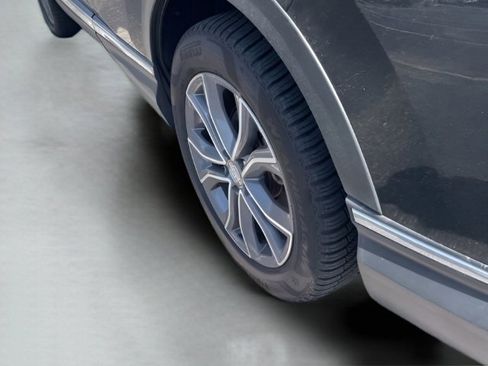 Used 2022 Honda CR-V Touring image 17