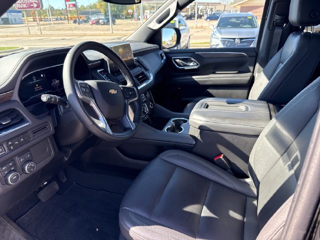 Used 2023 Chevrolet Tahoe LT AWD/4WD image 11