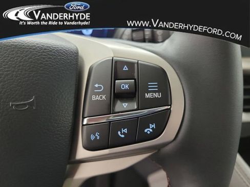 New 2026 Ford Explorer Active w/ Active Comfort Package image 27