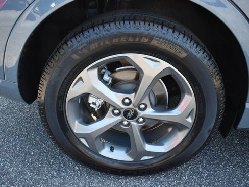 Used 2024 Ford Escape ST-Line w/ Equipment Group 301A FWD image 44