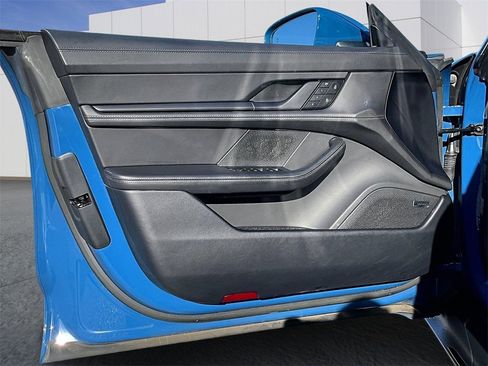 Used 2024 Porsche Taycan GTS image 19