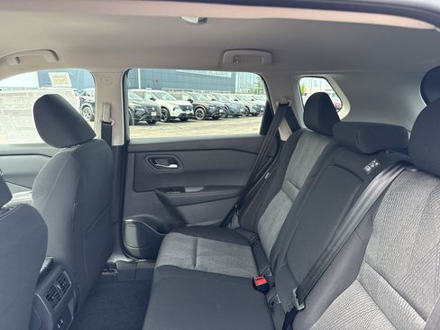 New 2026 Nissan Rogue SV AWD/4WD image 30
