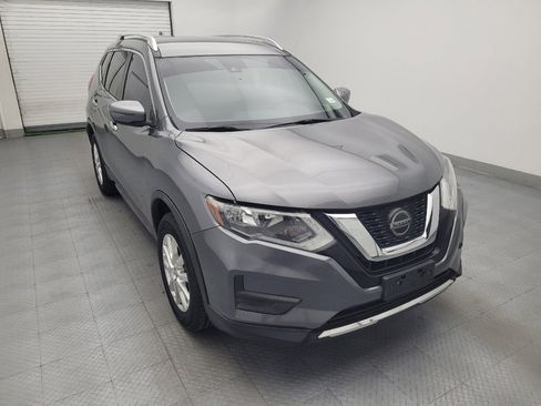 Used 2020 Nissan Rogue SV AWD/4WD image 13