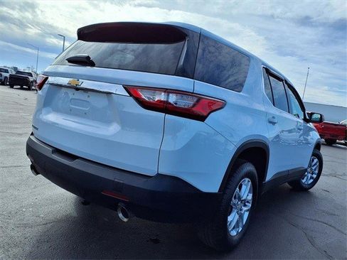 Certified 2021 Chevrolet Traverse LS image 30