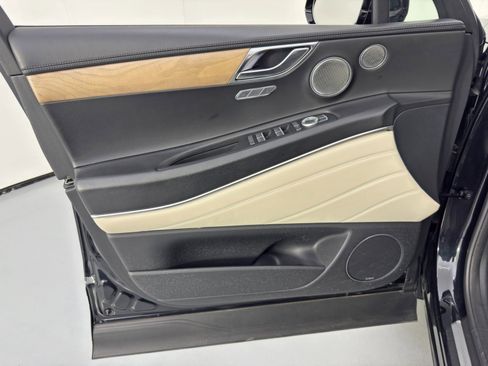 Used 2021 Genesis GV80 2.5T w/ Advanced Package 03 image 46