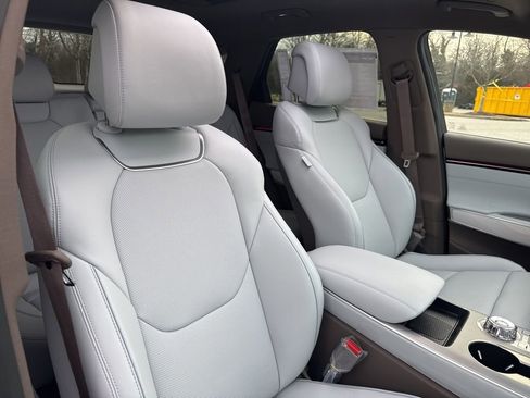 New 2026 Genesis GV70 2.5T Advanced image 34