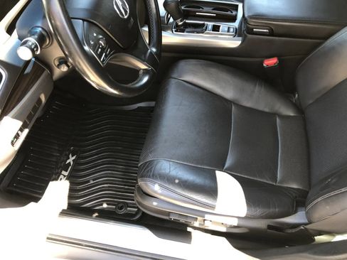 Used 2014 Acura RLX w/ Technology Package FWD image 11