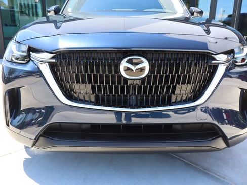 Used 2024 MAZDA CX-90 Plug-In Hybrid w/ Preferred AWD/4WD image 19