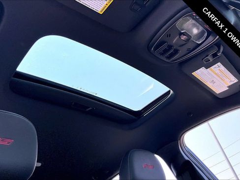Used 2026 Chevrolet Trax RS w/ Sunroof Package FWD image 26