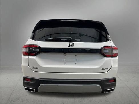 New 2026 Honda Pilot Elite image 4