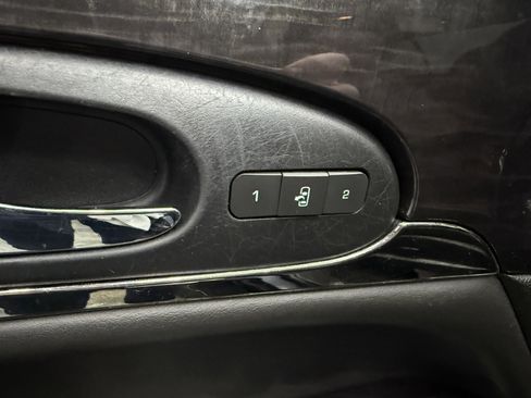 Used 2015 Buick Enclave Leather w/ Trailering Package image 11