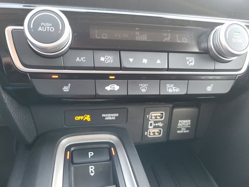 Used 2019 Honda Insight Touring image 25