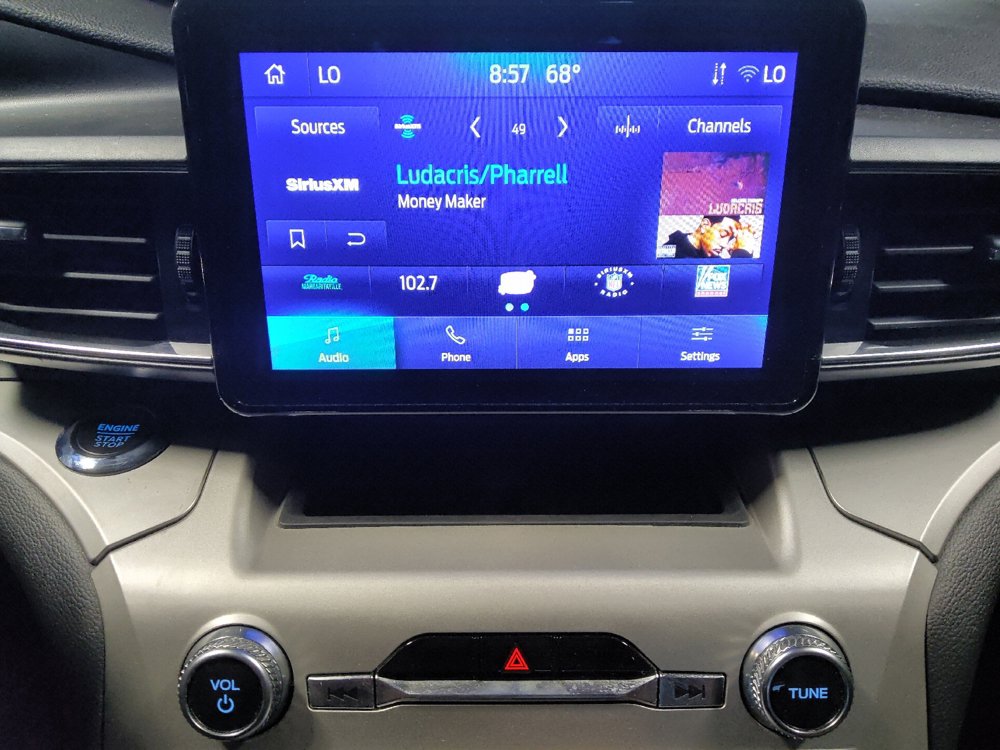 Used 2022 Ford Explorer XLT w/ Equipment Group 202A RWD image 25