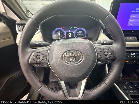 Used 2023 Toyota RAV4 Limited FWD image 20
