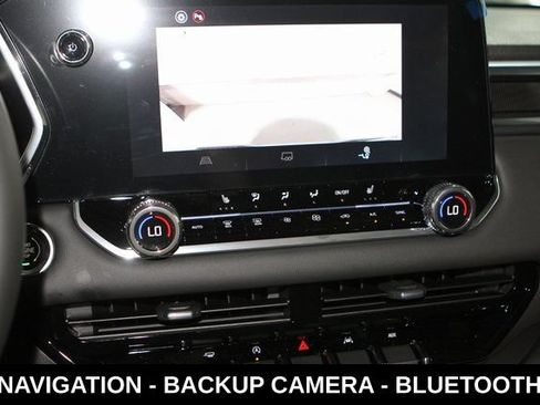 New 2026 GMC Canyon Elevation w/ Convenience Package RWD image 19