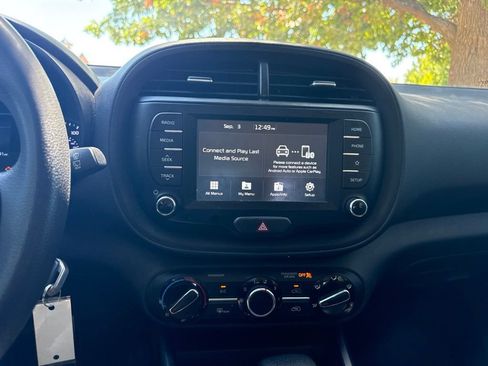 Used 2021 Kia Soul LX FWD image 34