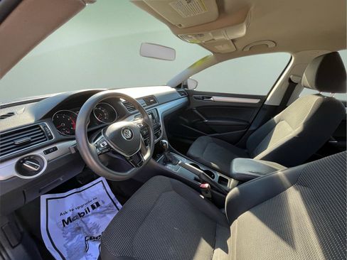Used 2018 Volkswagen Passat 2.0T S image 14