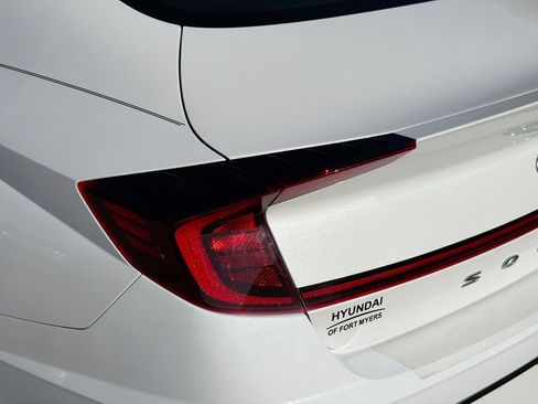 Used 2020 Hyundai Sonata SEL image 10