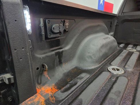 Used 2022 RAM 2500 Limited image 31