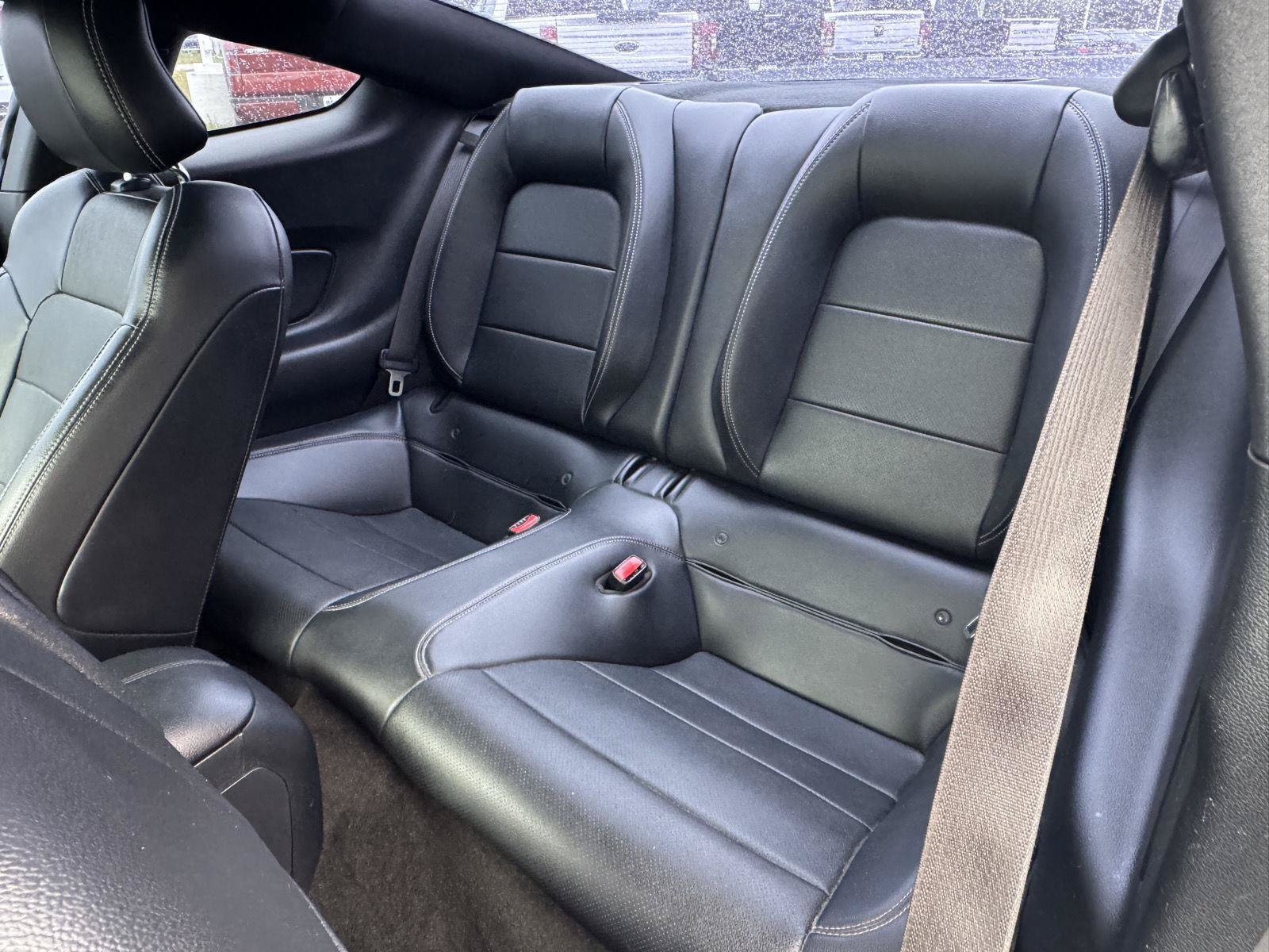 Used 2015 Ford Mustang GT Premium RWD image 28