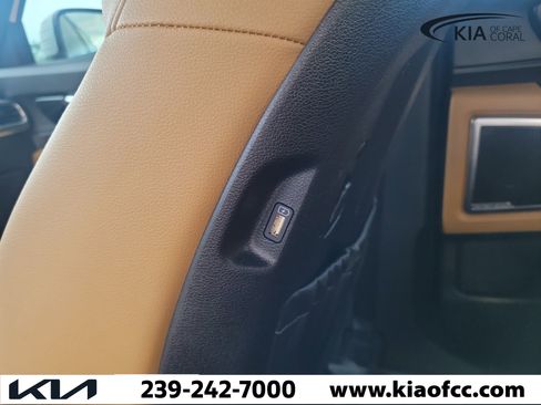 Used 2022 Kia Telluride SX FWD image 15