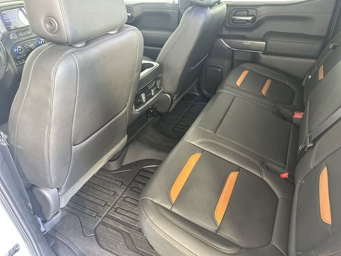 Used 2019 GMC Sierra 1500 AT4 w/ AT4 Premium Package image 29