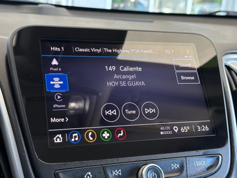 Used 2023 Chevrolet Malibu LT FWD image 19