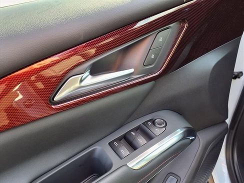 New 2026 Chevrolet Traverse Z71 w/ Driver Confidence Package image 28