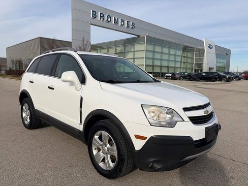 Used 2014 Chevrolet Captiva Sport LS image 1