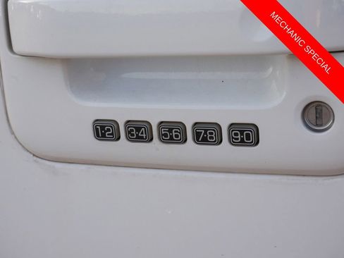 Used 2011 Ford F150 Lariat w/ Lariat Plus Pkg image 14