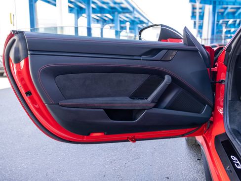 Certified 2024 Porsche 911 GT3 RWD image 45