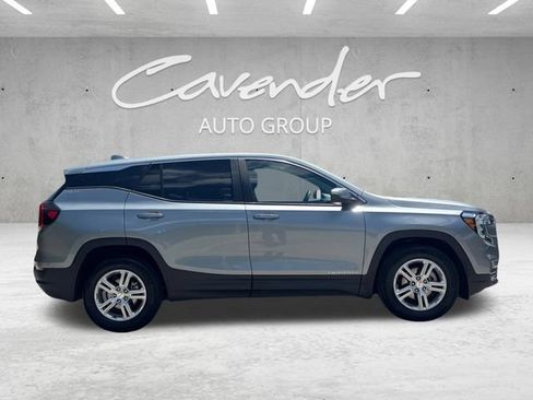 Used 2024 GMC Terrain SLE FWD image 21