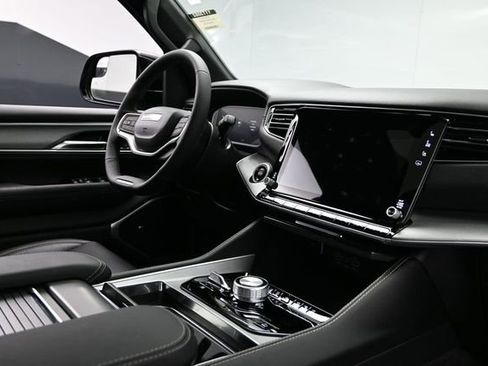New 2026 Jeep Grand Wagoneer L 4WD image 14