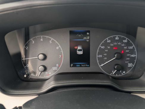 Certified 2024 Toyota Corolla LE image 9