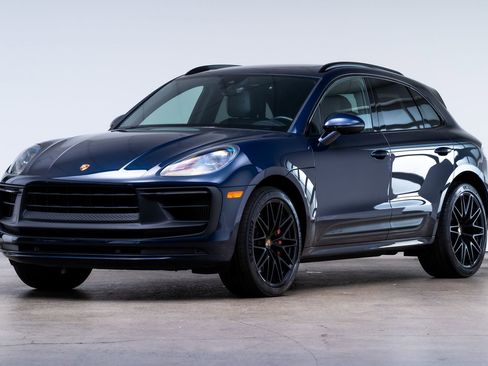 Used 2022 Porsche Macan GTS AWD/4WD image 3